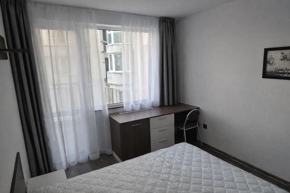 Дава се под наем Двустаен апартамент в София, Хладилника - 65 кв.м за 648.21 € - Снимка #6