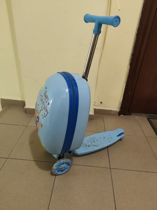 Тротинетка с детски куфар Scooter 2 в 1