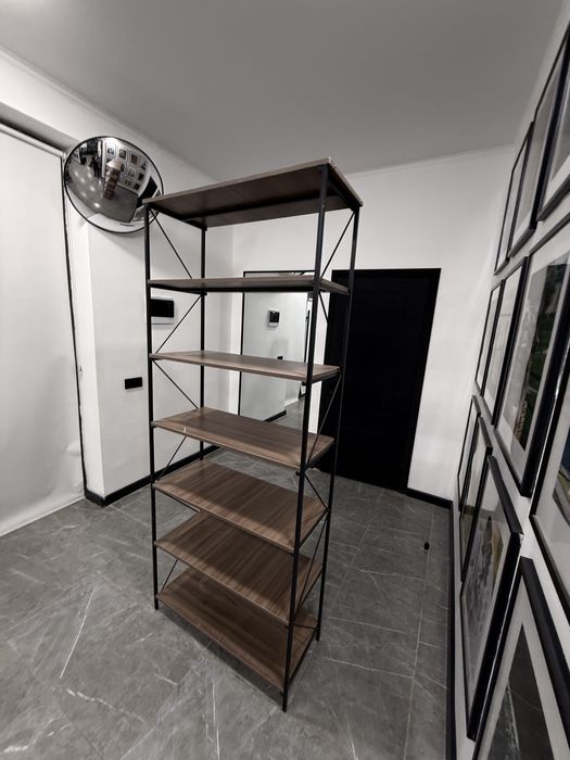 Стильный стеллаж в стиле лофт