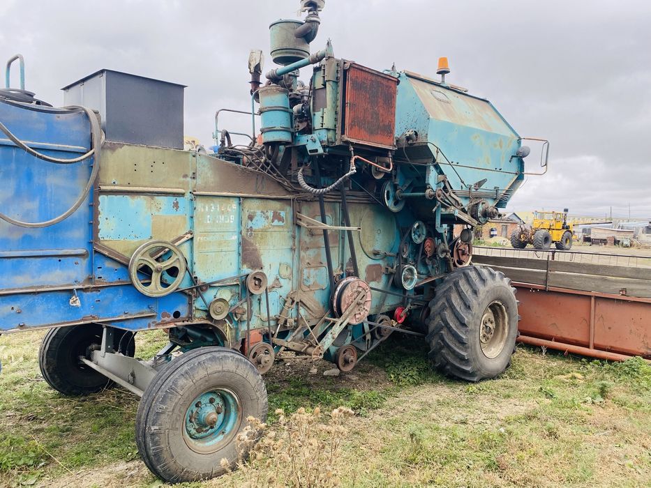 Продам Комбаин.