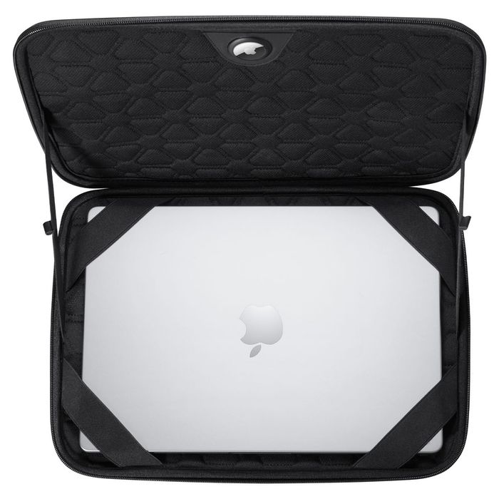 Spigen Rugged Armor Pro-удароустойчивкалъф за MacBook Pro Retina 16