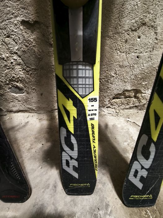 Ски Fischer и Atomic и ски обувки