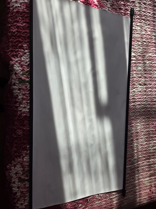 Белое полотно для проектора