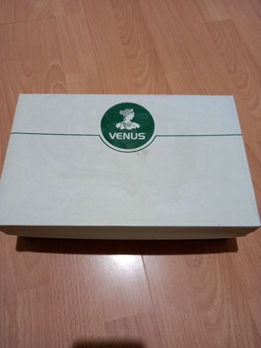 Женски сандали 39 номер