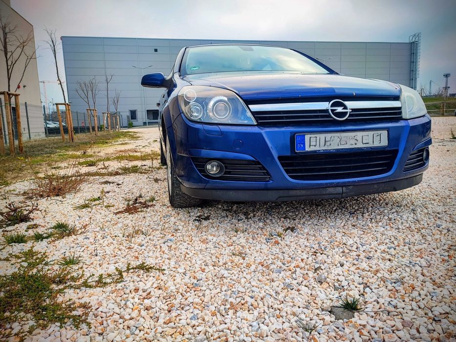 На части: Астра H Z20LEL