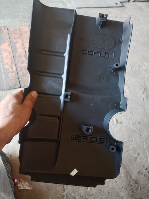 Ауди А4 б6 крышка двигателя