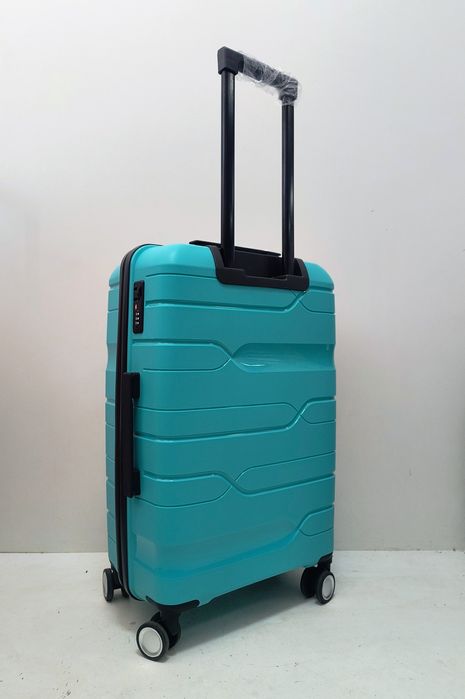 Куфари от полипропилен в среден и голям размер ( безплатна доставка/