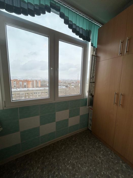 Продаётся 2- комнатная на КШТ