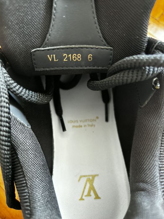 Adidași Louis Vuitton Skates negri