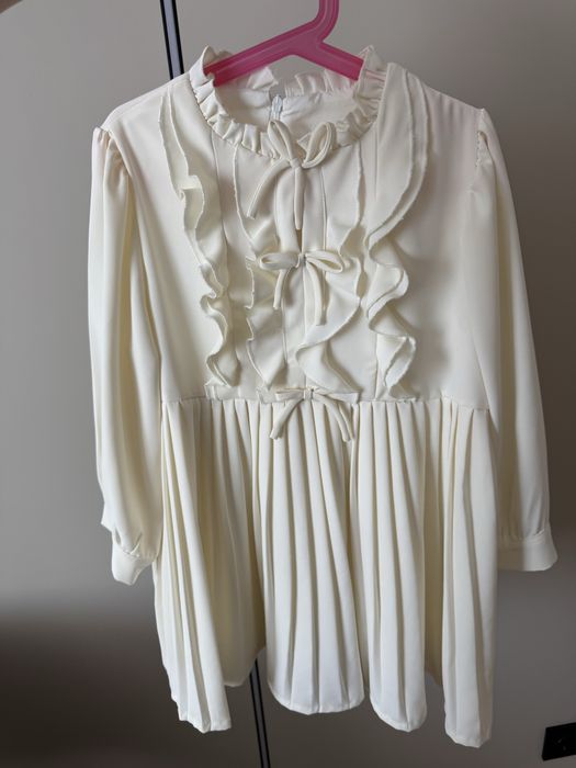 Продам платье для девочки