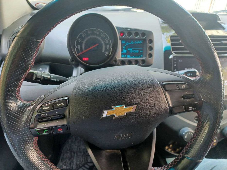 SPARK EVRO 2014 avtomat Srochno