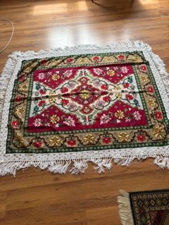 fata de masa colorată
