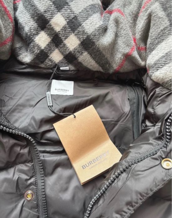 Geaca Burberry (S,M,L,XL)