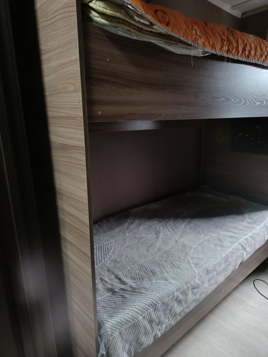 Продам кровать 2 ух ярусная