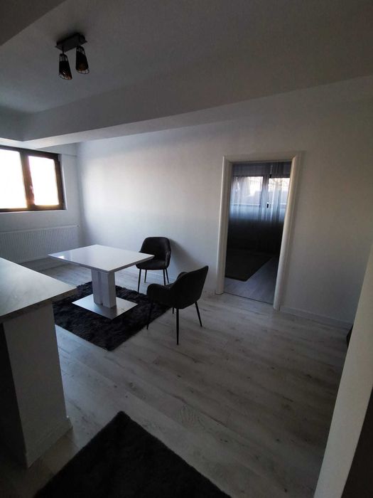 Ap 2 camere de inchiriat (vis-a-vis de Padurea Rosu)