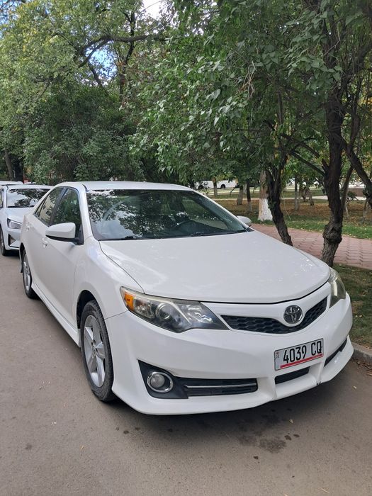 Продам камри 2013, учет грузия