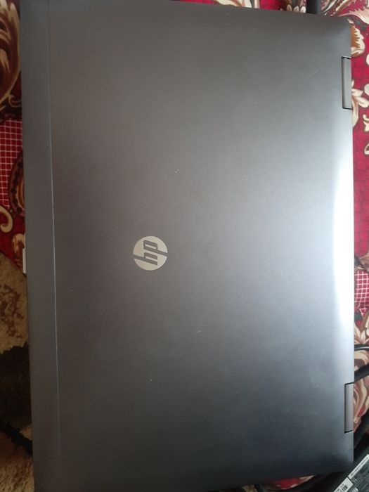 Ноутбук сотилади 700000