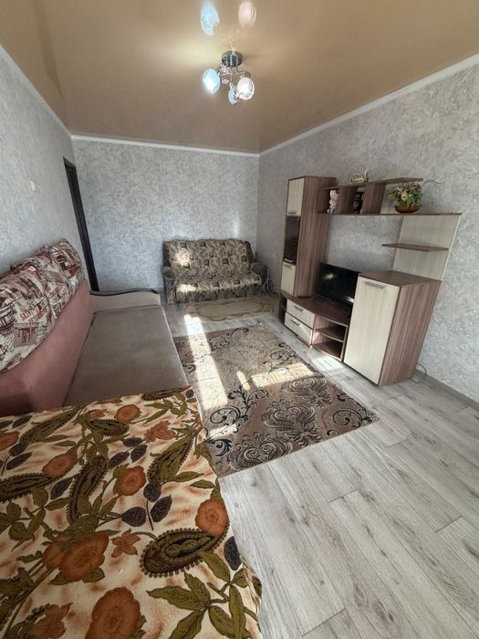 Сдам  2 комн квартиру в старом городе