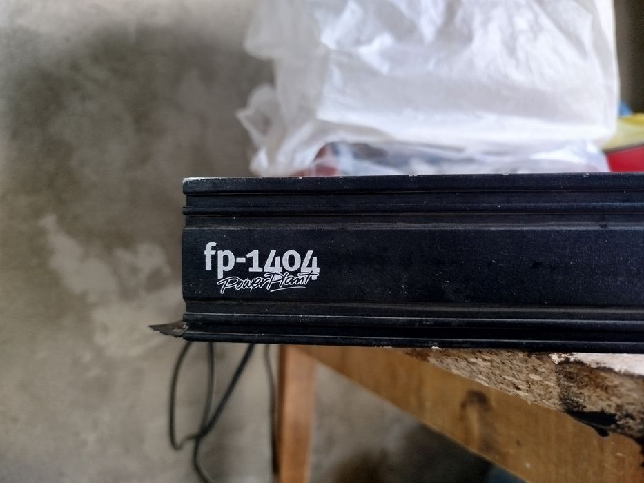 Продам Усилитель