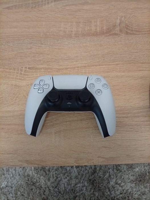 Dualsense 5 controller