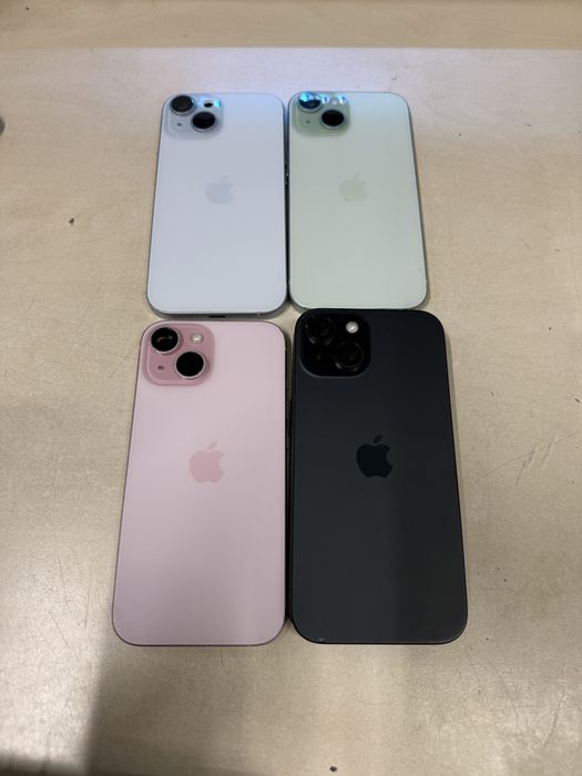 Carcasa originala iphone 15