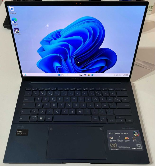 Laptop Asus ZenBook / UX3405M