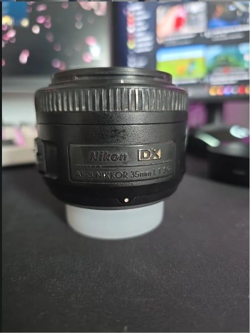 Obiectiv Nikon 35mm F1.8
