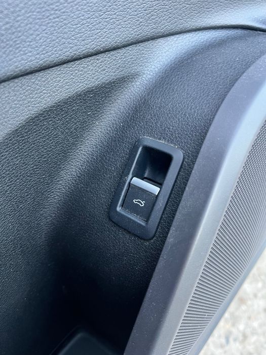 Fete de usi Audi Q5 FY 2016-2024 cu ambientale memorie scaune LED uri
