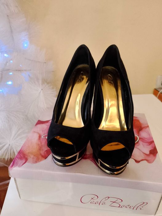 Официални обувки