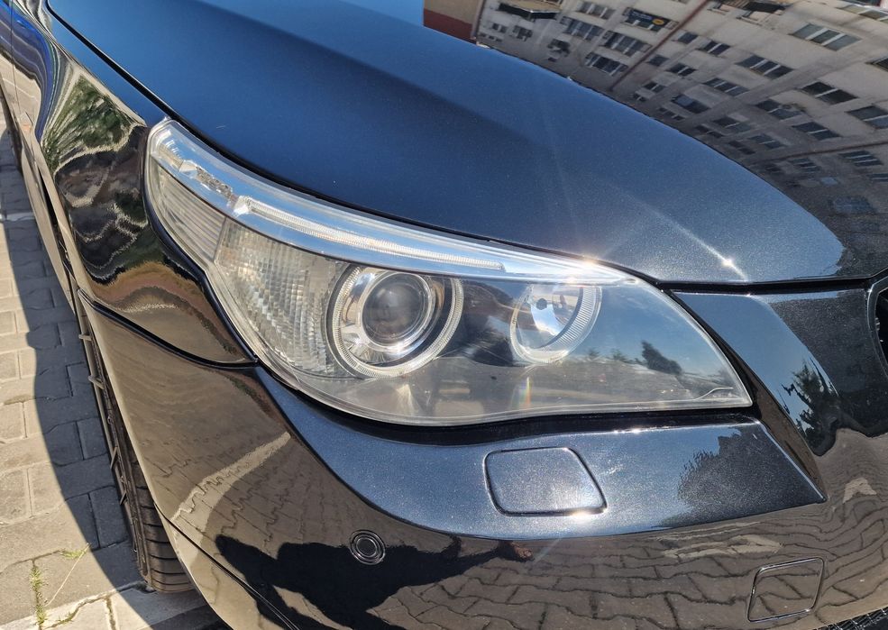 Faruri BMW E60 Bi-Xenon Adaptive Cornering