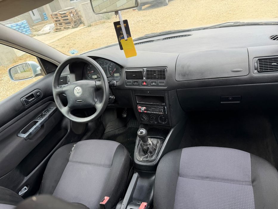 VW Golf 4 1.4 benzina 2003