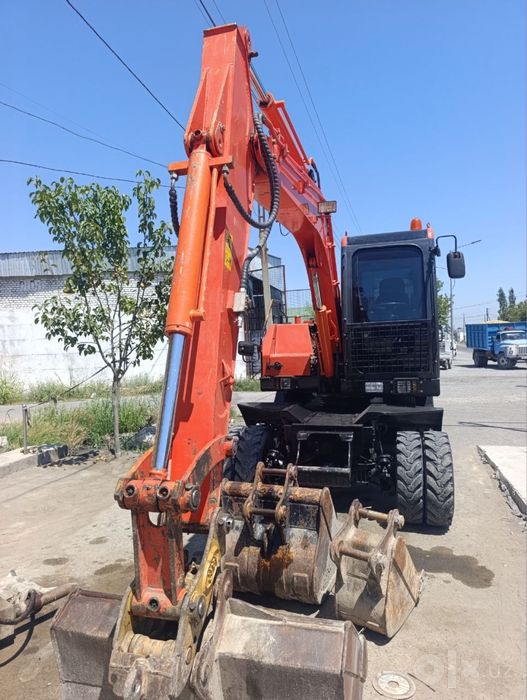 Екскаватор мини 75 т