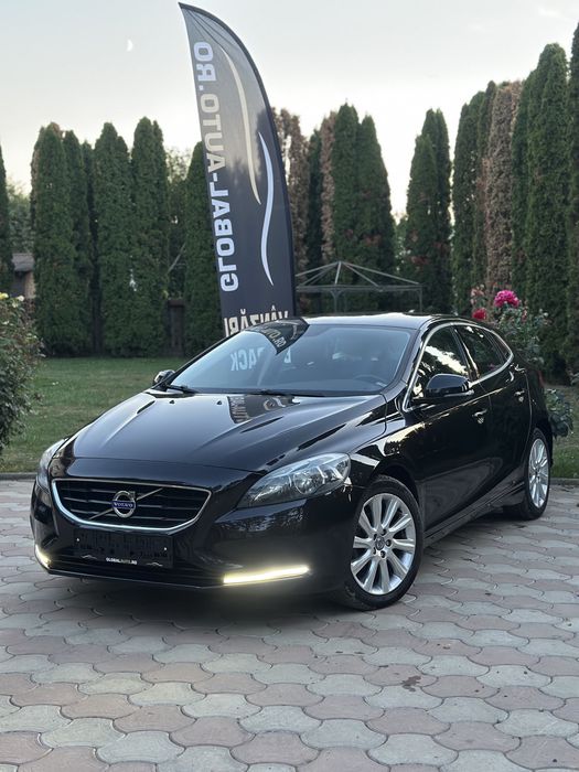 Volvo V40 * Summum * 1.6 D * 2013