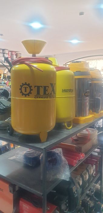 Мойкы и пенагенератор (пена бачок)