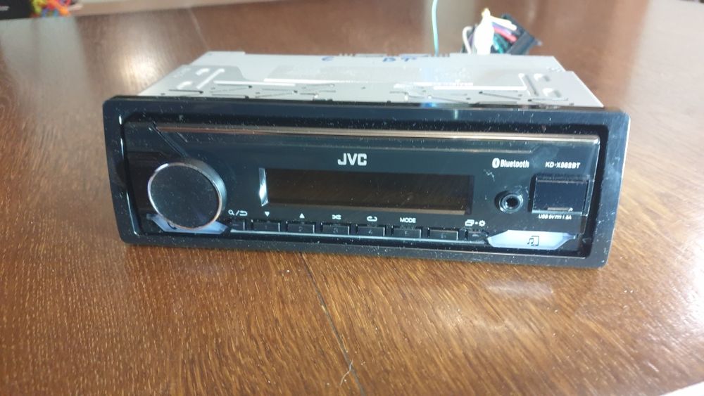 Авто плеър радио музика за кола  JVC  USB AUX Bluetooth  Блутут
