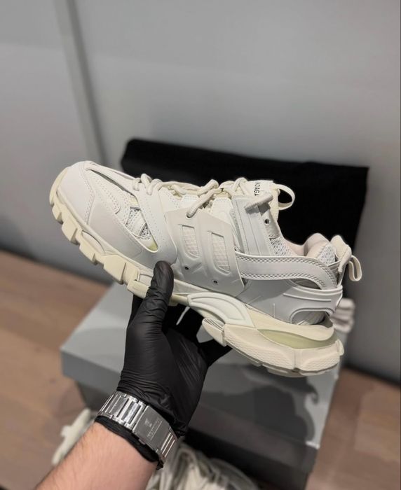 Balenciaga Track - Noi!