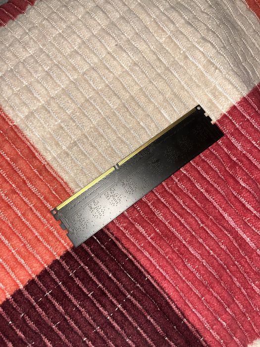 Продам ОЗУ ддр3 4гб