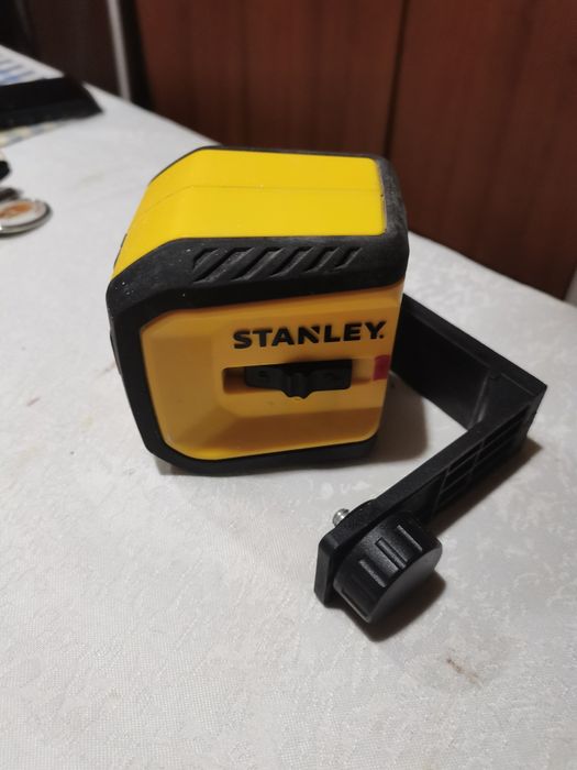 Nivela laser Stanley nou
