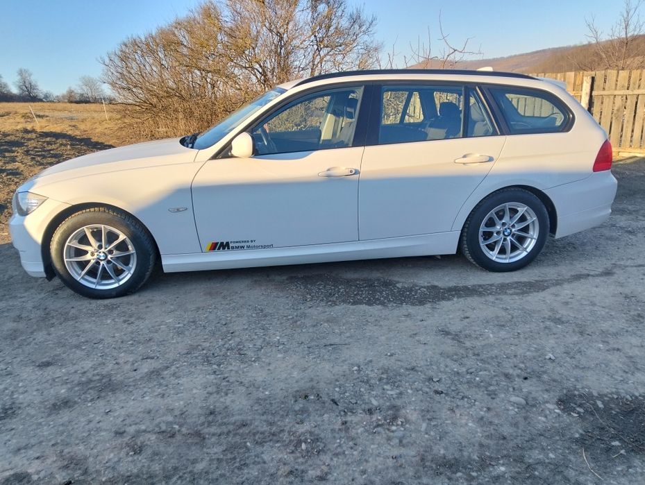 Vând BMW 318 an 2011