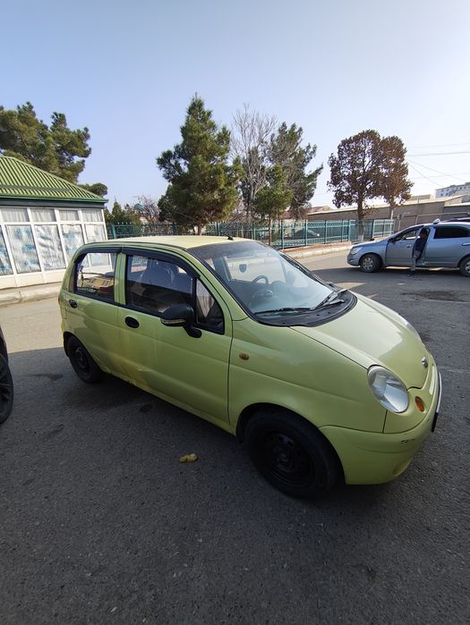 Продаю Матиз жёлтого цвета