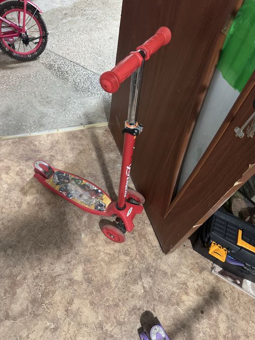 Продам самокат для мальчика