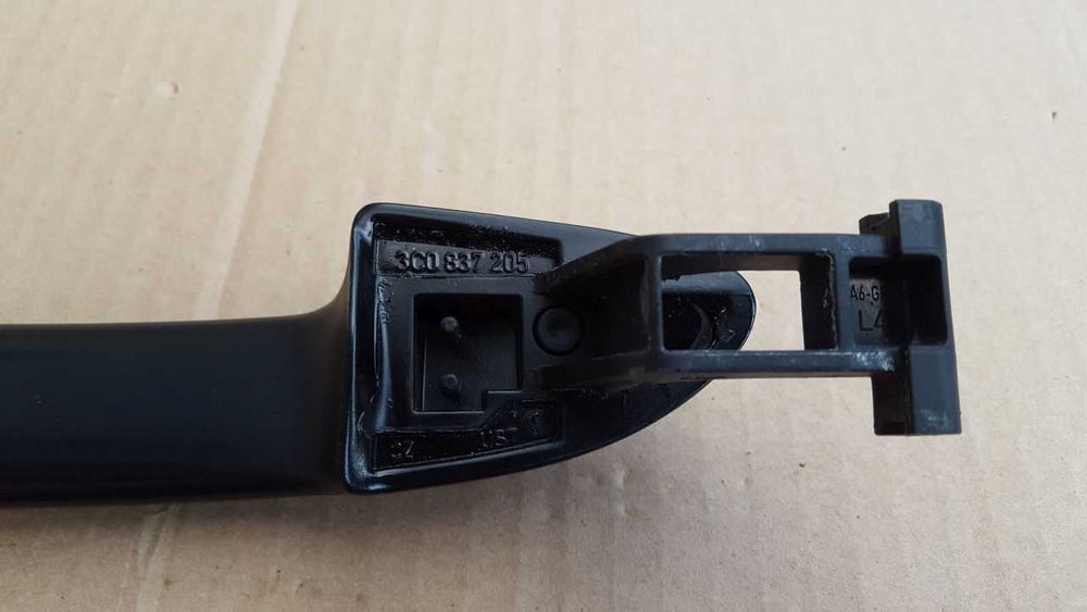 Maner exterior usa fata/spate - negru "glossy" - VW Passat B6 3C CC