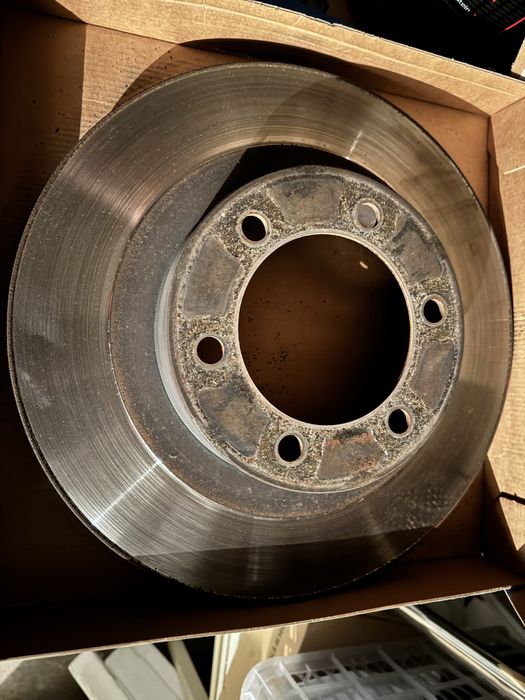 Тормозные диски 2шт. перед (оригинал) на Prado 120 и 150