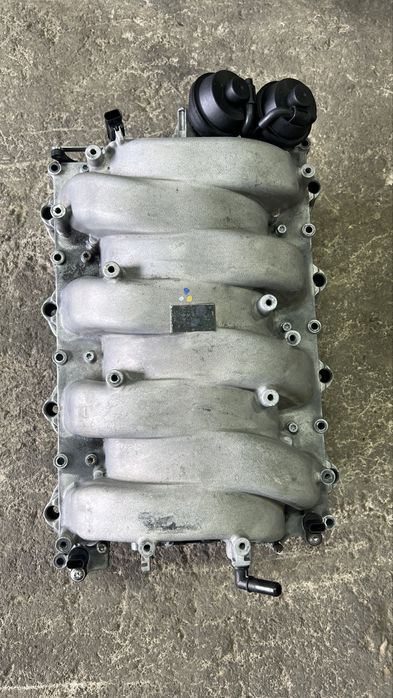 Впускной коллектор Мерседес М273 5.5