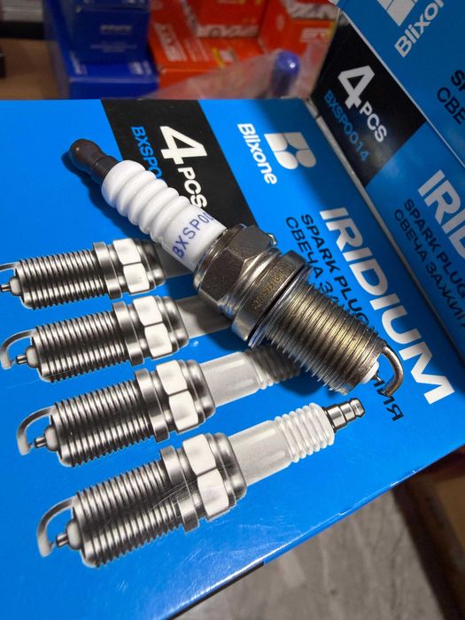 Свеча зажигания Denso NGK Brisk Blixone