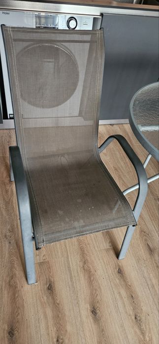 Маса стъклена  с 4 стола