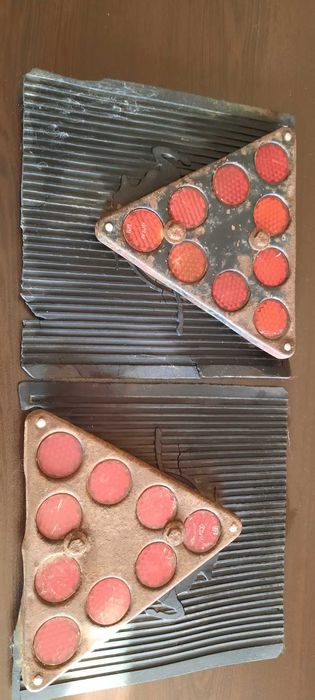 Седалки и други дреболии.Волга ГАЗ 24