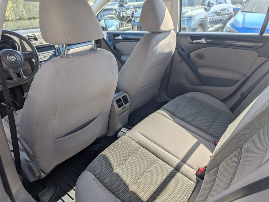 Vând Golf 6 , 1.6 TDI