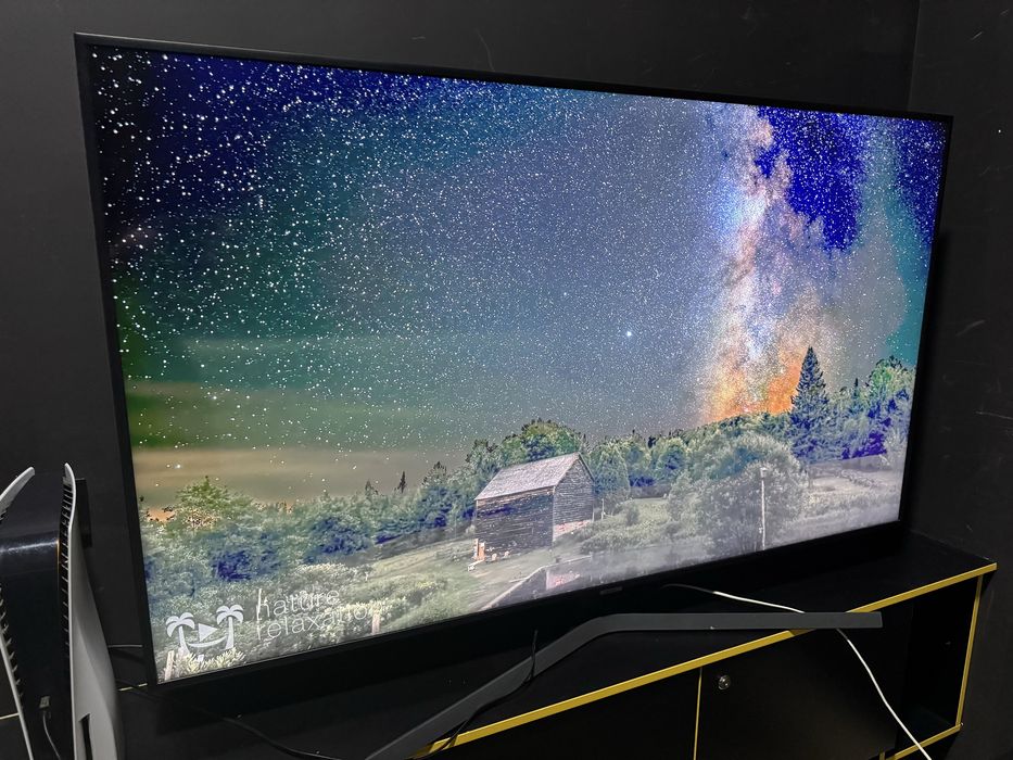 Телевизор Samsung