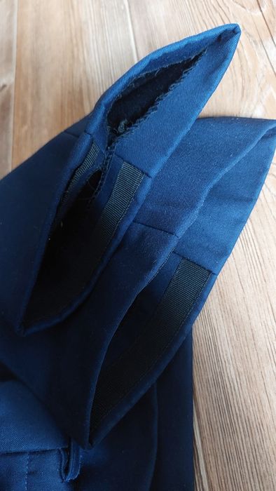 Школьные брюки . На 1,2,3 классы